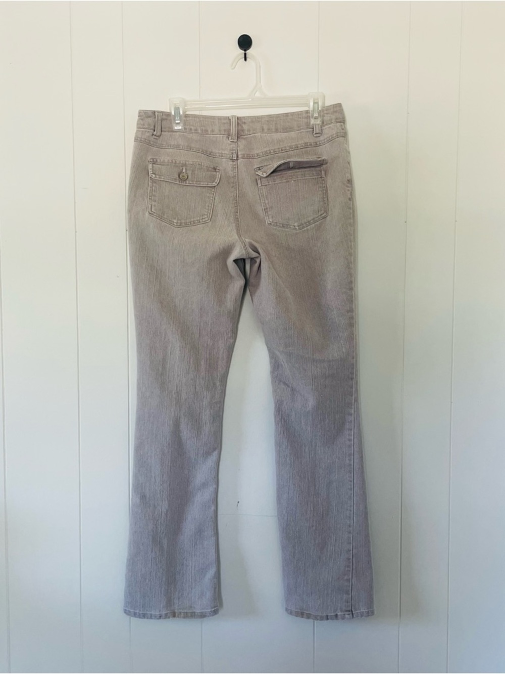 Cato Women's Light Gray Straight-Leg Jeans - Picture 5 of 11